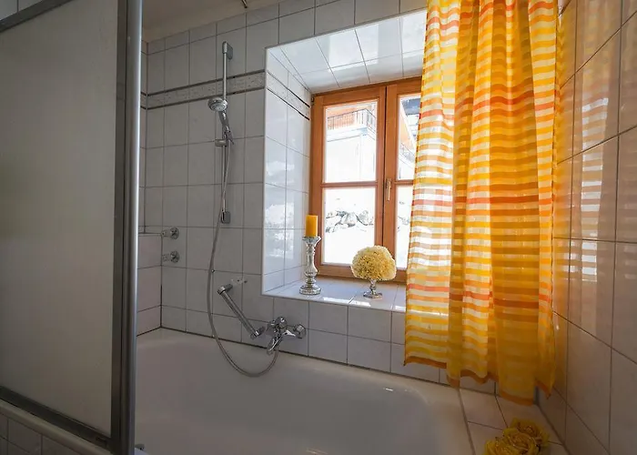 Strasser Szálloda 4*